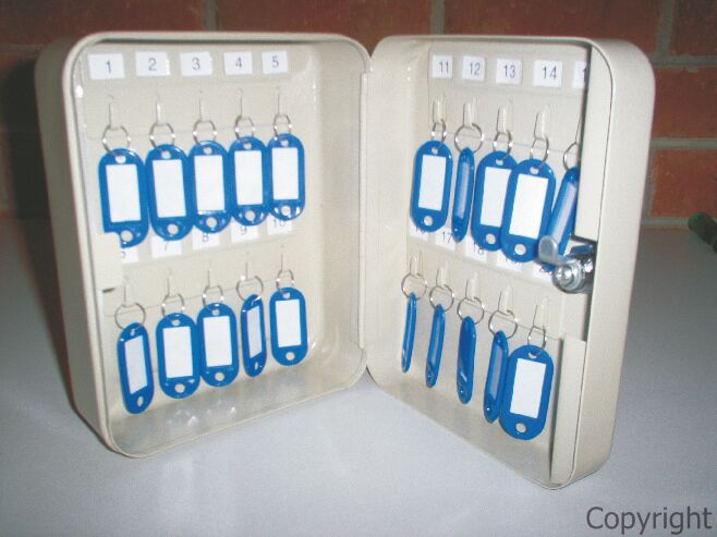 KEY CABINET INC TAGS & Nos 48 KEYS