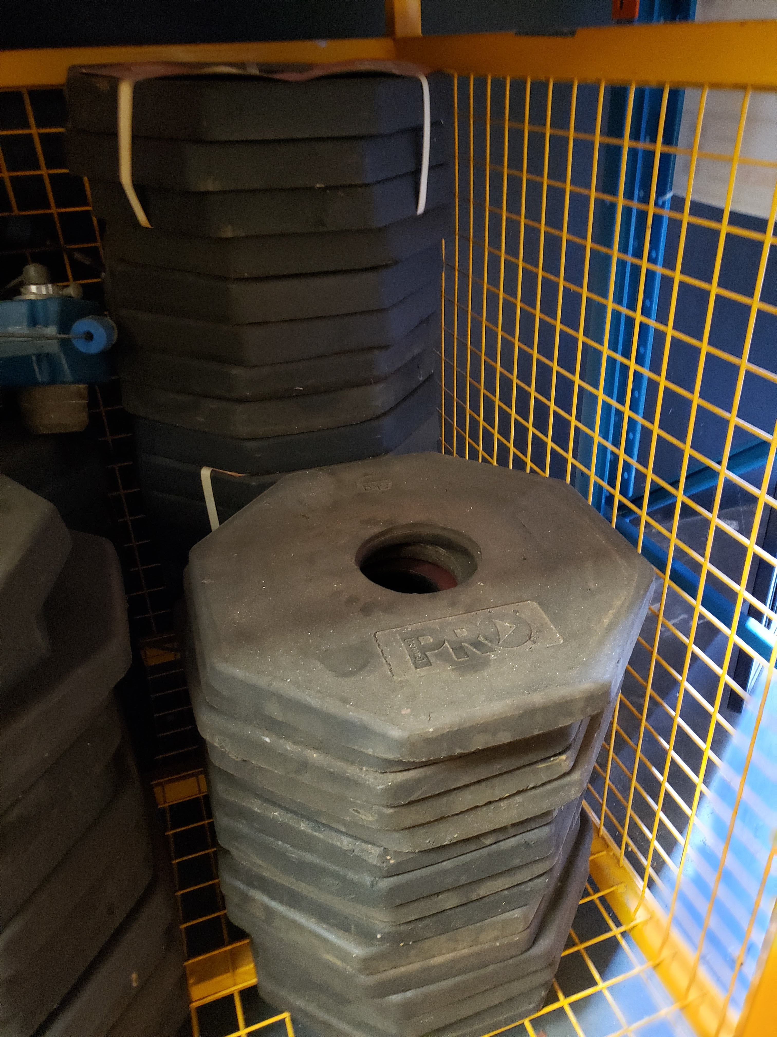 8kg Rubber Base for T-Top Bollards (Used)