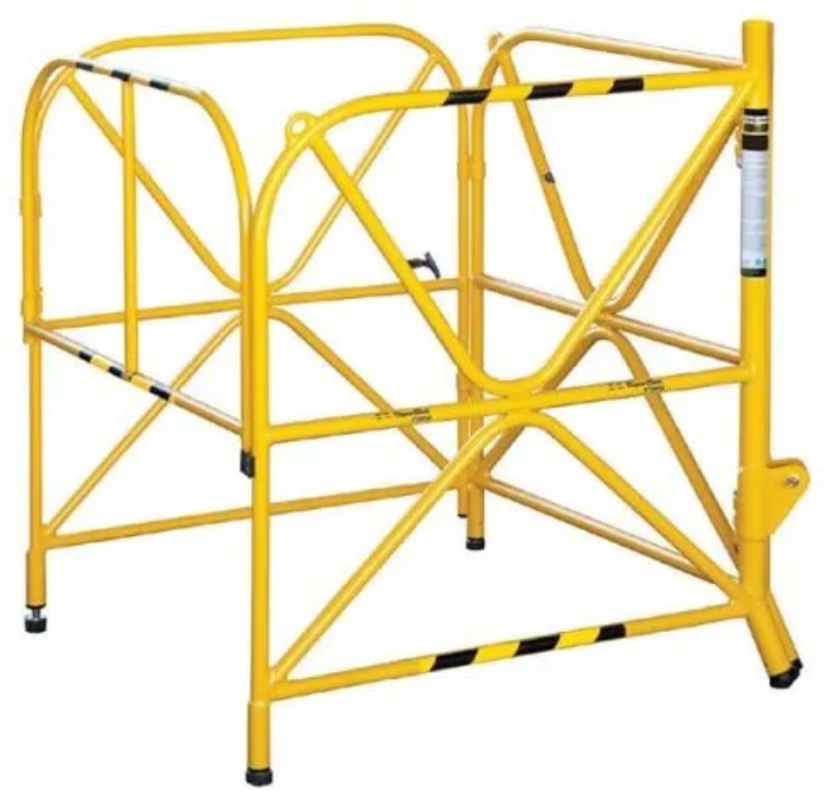Spanset Manhole guard with integrated mast
