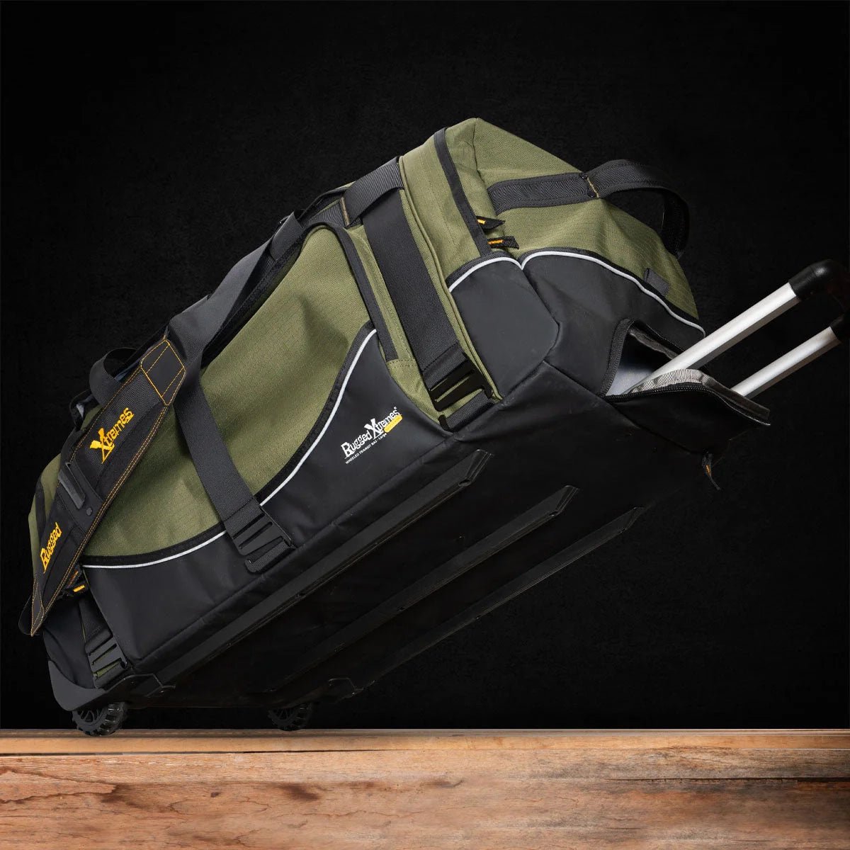 Rugged Xtremes Wheeled FIFO Transit Canvas Bag (Green)