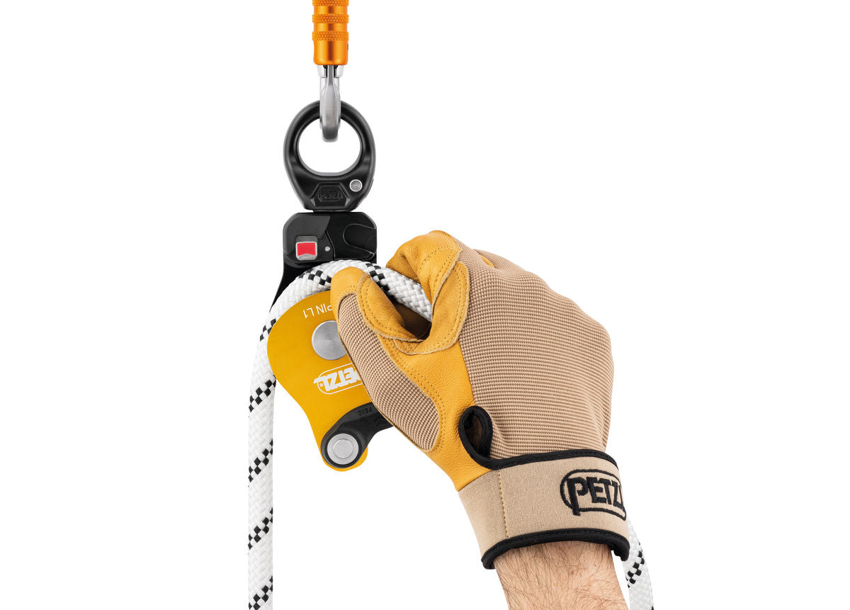 Petzl SPIN L1  Single pulley with swivel (P001BA00)