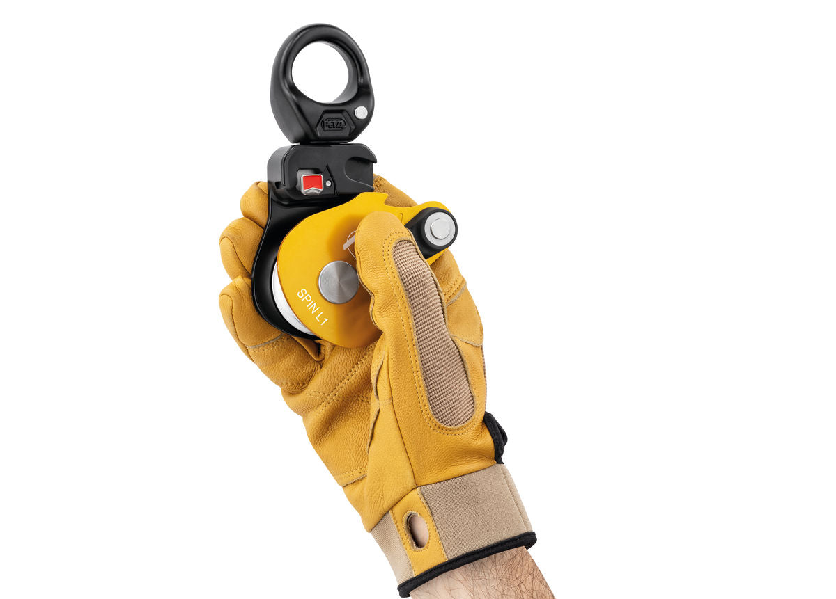 Petzl SPIN L1  Single pulley with swivel (P001BA00)