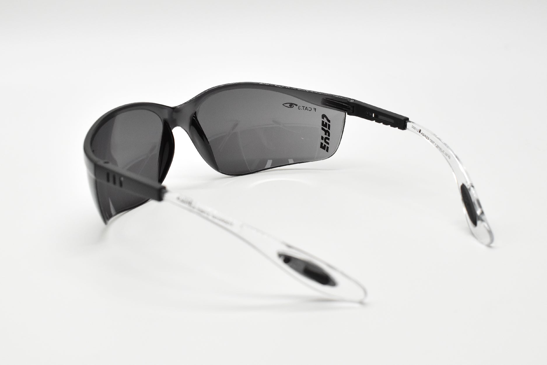 EYRES MINE Grey Frame Grey Anti-Fog Lens