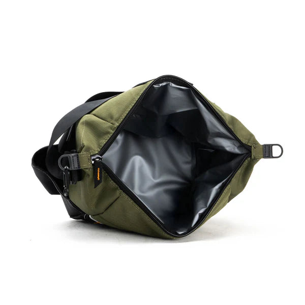 Rugged Xtremes Canvas Insulated Crib Bag